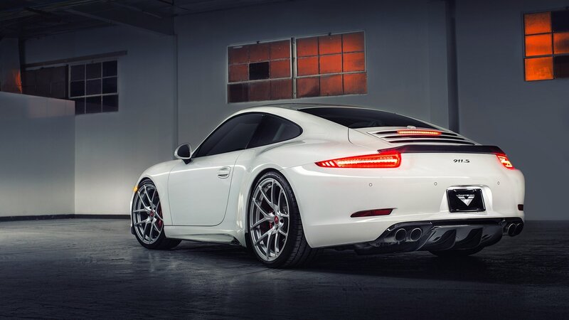 White Porsche 911s