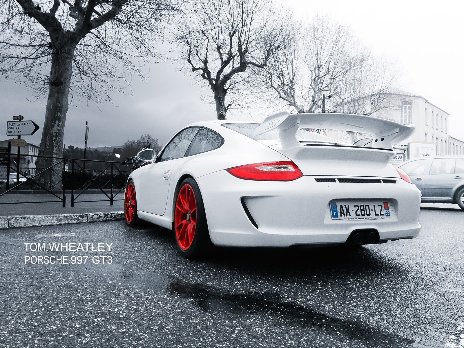 White Porsche 997 GT3