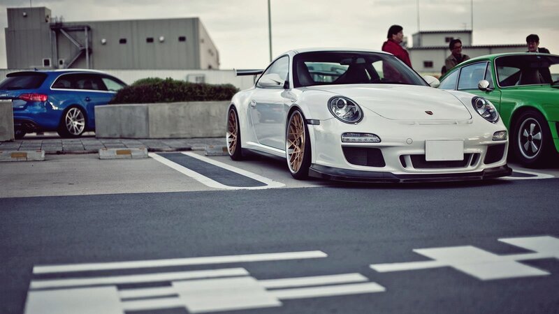 White Porsche at a car meet