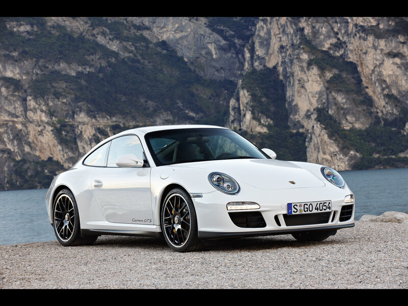White Porsche Carrera GTS — Serene