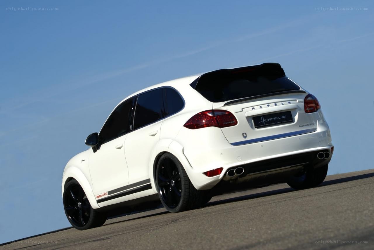 white porsche cayenne gt