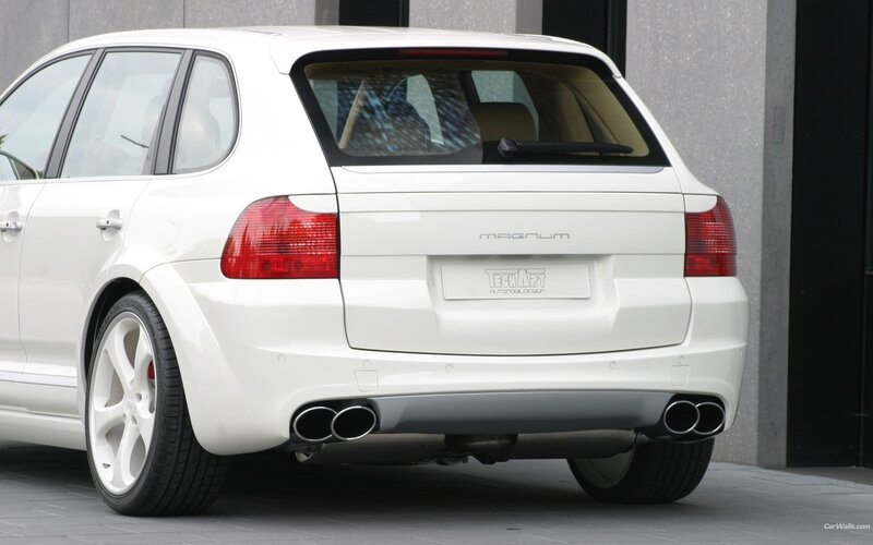 white porsche cayenne magnum