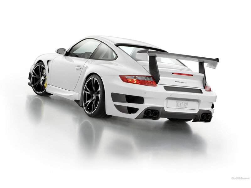 white porsche gt3 rs