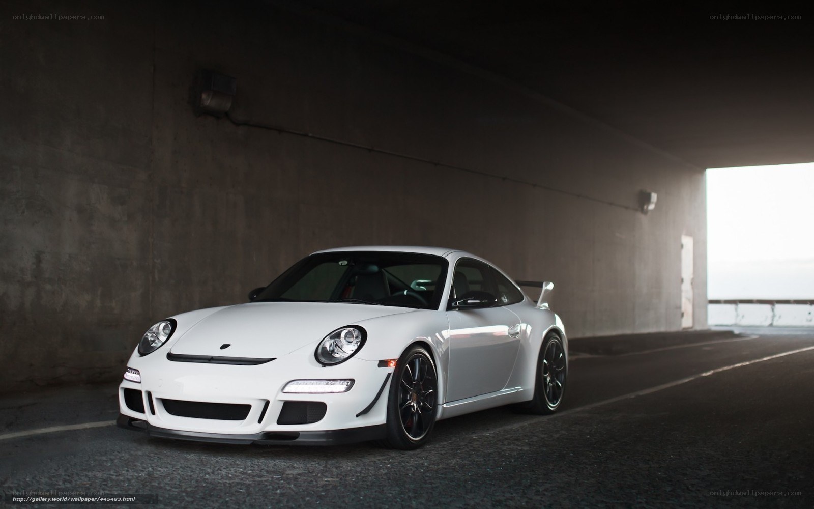 White Porsche in a tunnel
