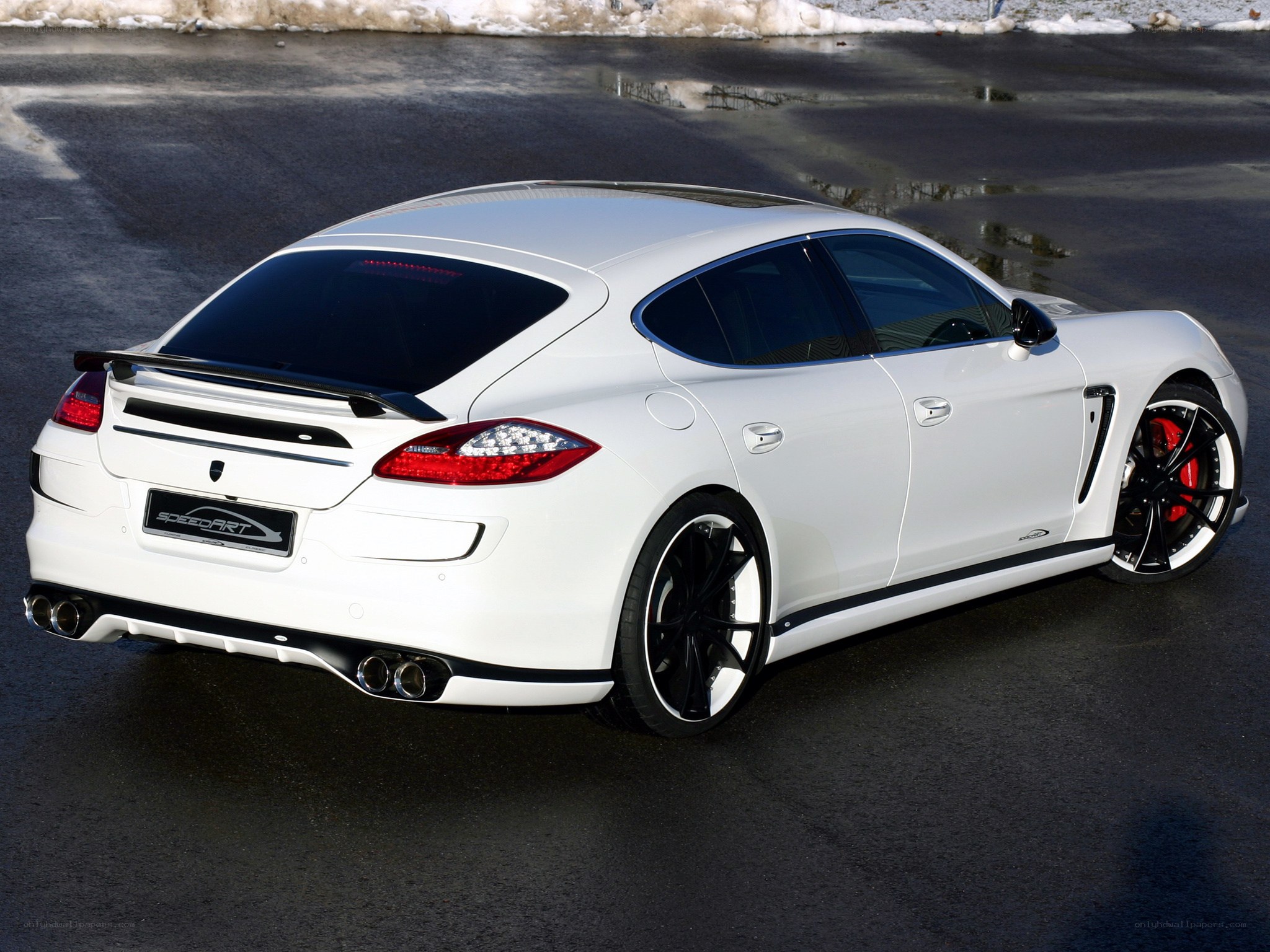 white porsche panamera