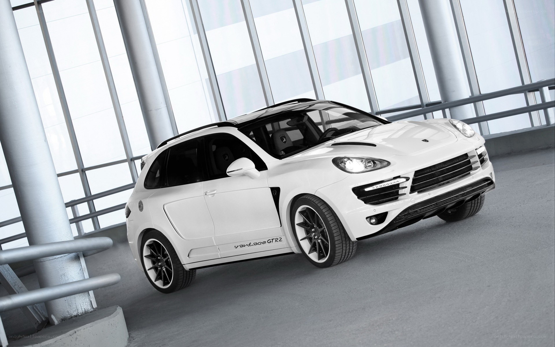 white porsche vantage gtr2 suv