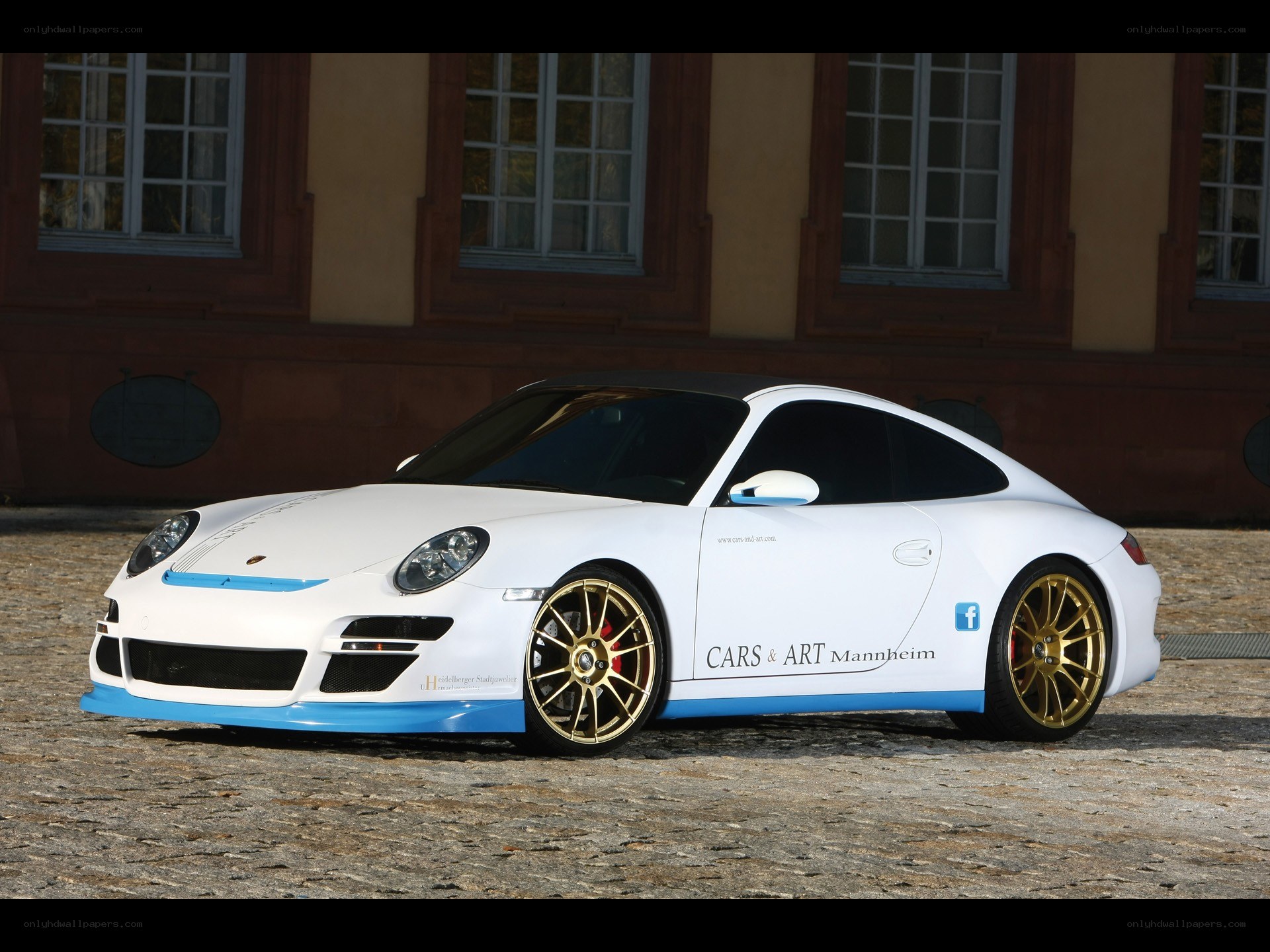white porsche with gold wheels