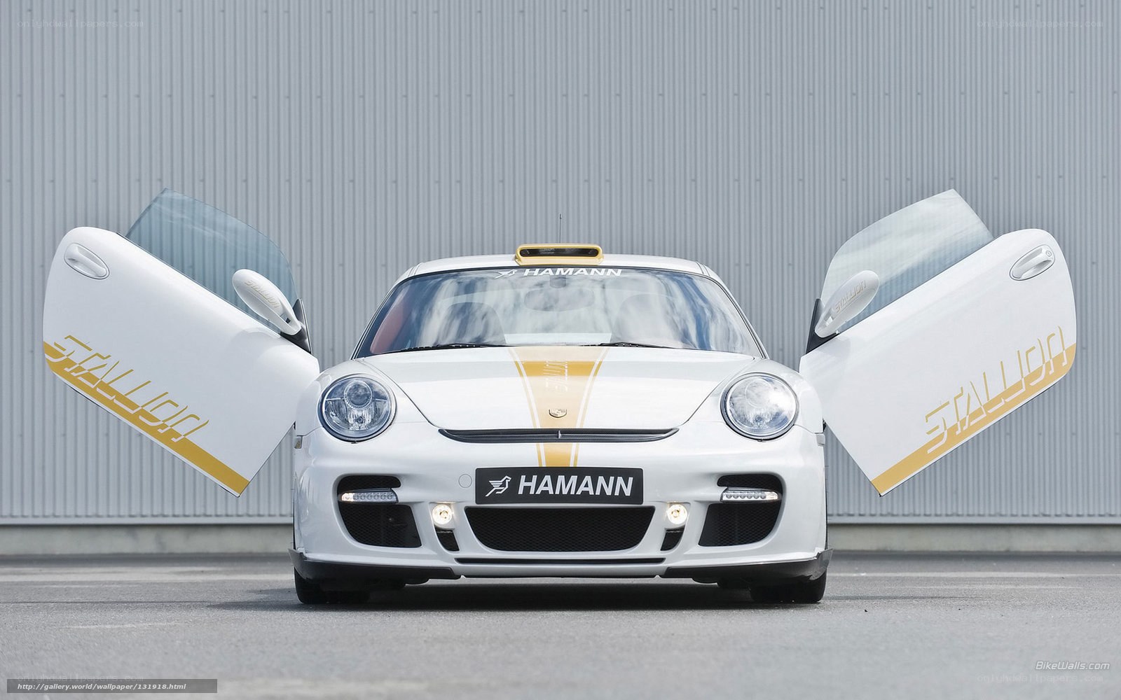 white porsche with open doors