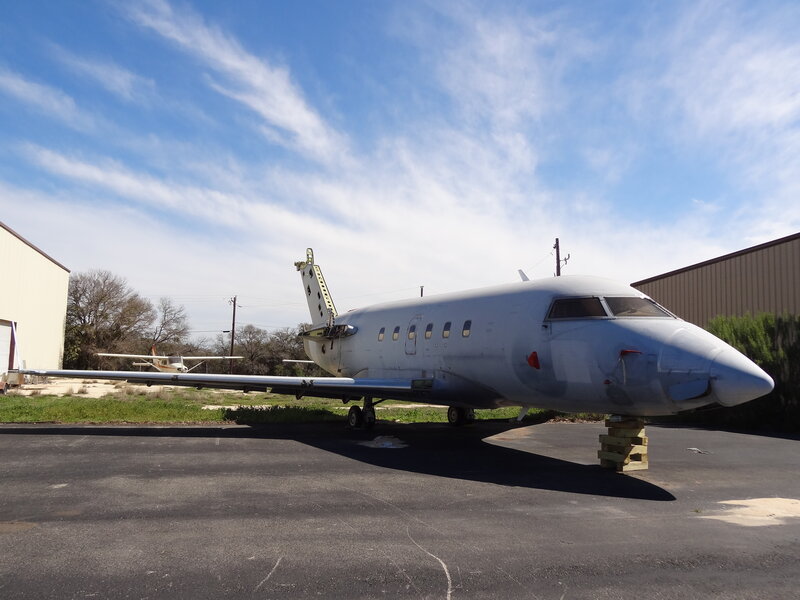 White Private Jet — Gray