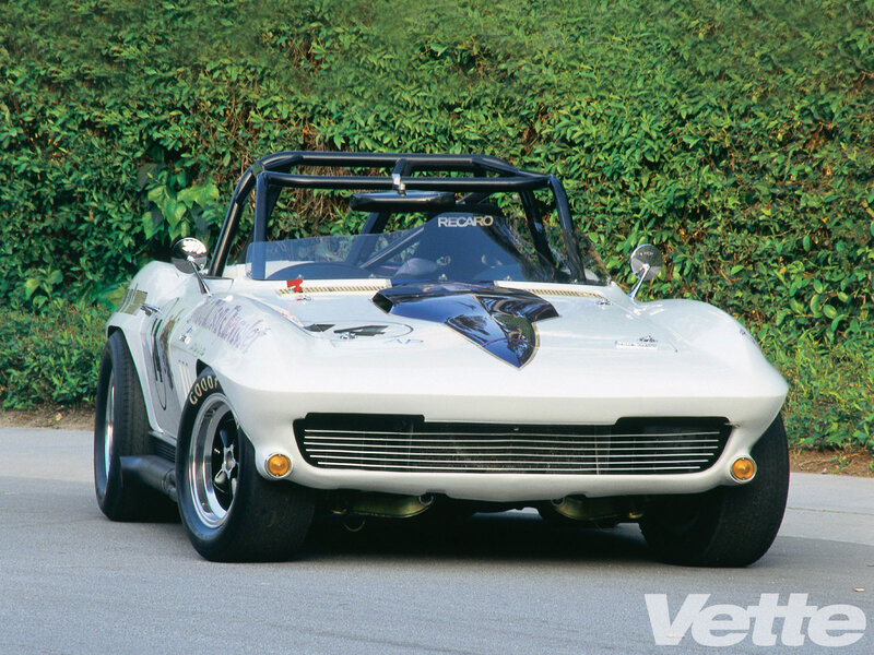 White Race Car — Dynamic, Afternoon, Photograph, Hedge