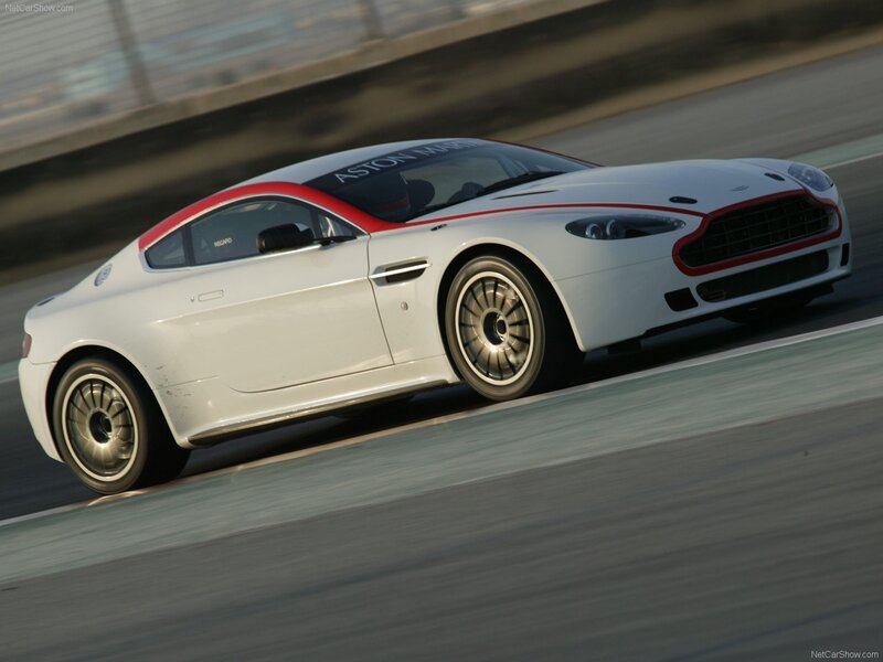 White Race Car — Dynamic, Afternoon, Photograph, Race Track, Driver, Racing Stripe