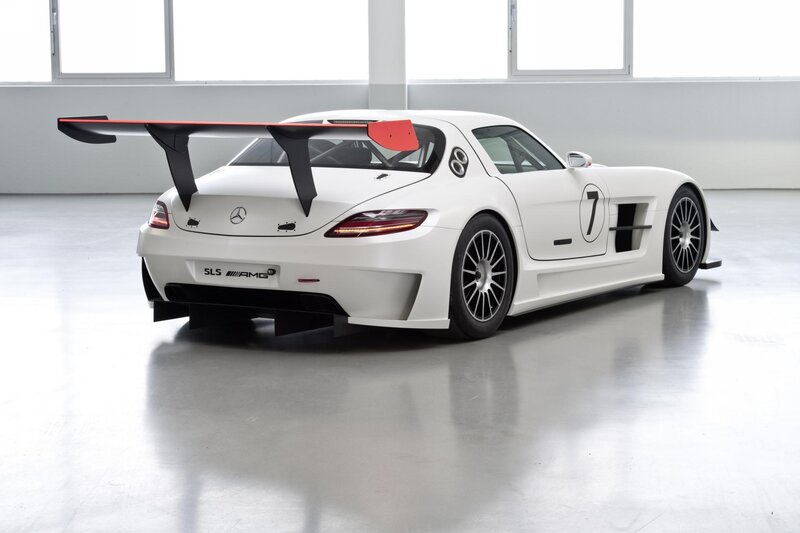White Race Car — Neutral, Photograph, Large Rear Wing