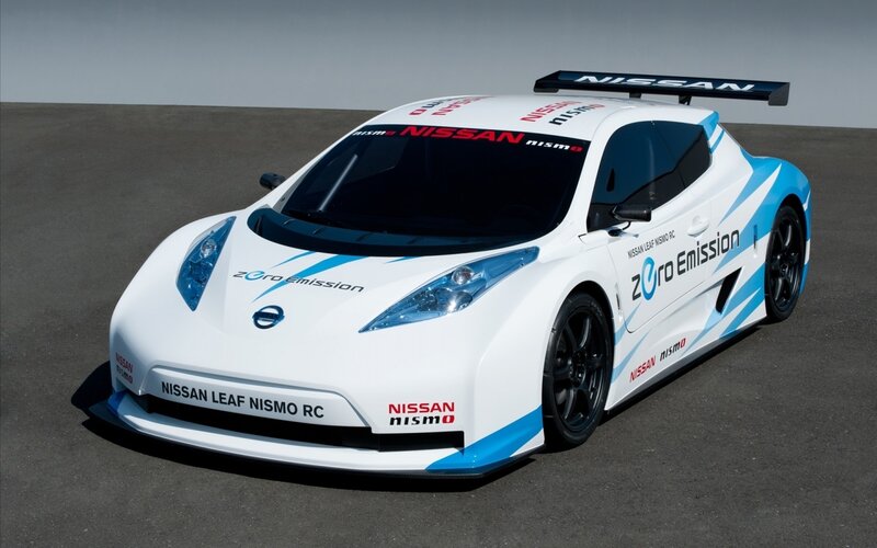 White Race Car — Neutral, Photograph, Race Car