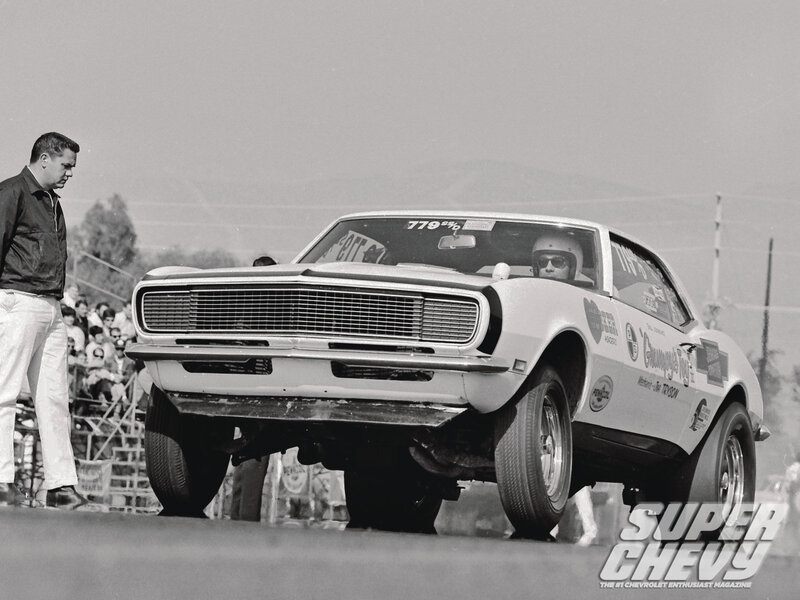 White Race Car on Track — Black