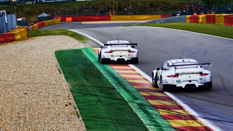 White Race Cars on Track — Dynamic, Afternoon, Photograph, Race Cars