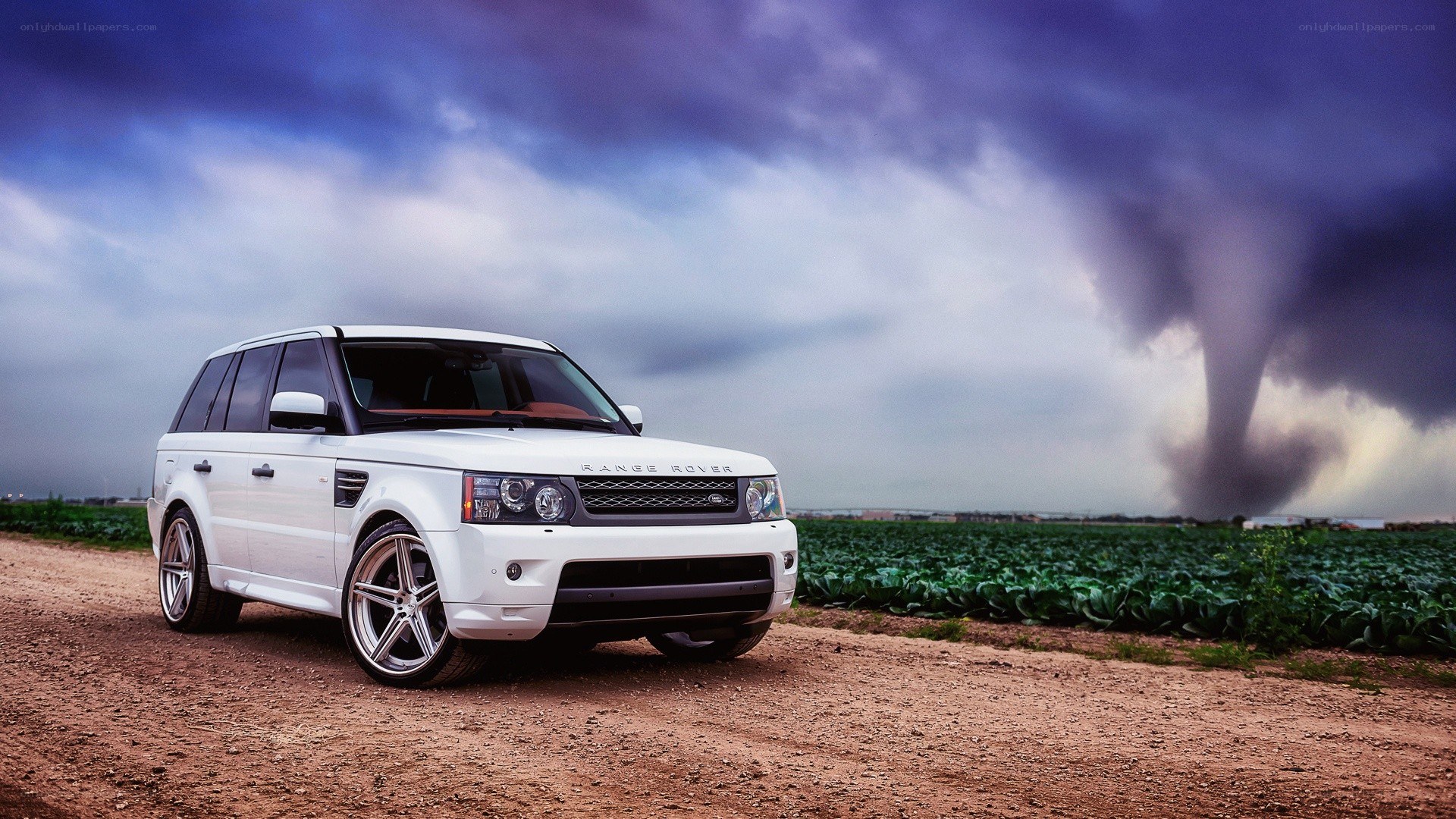 White Range Rover near tornado
