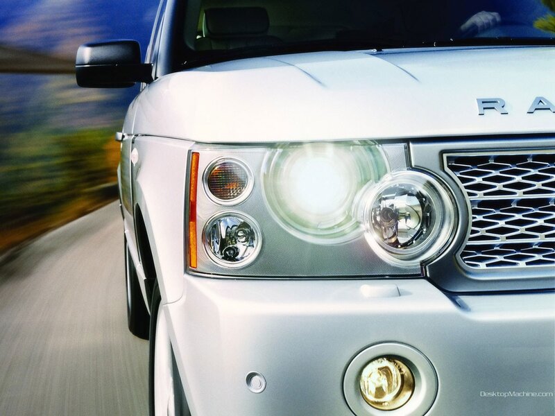 White Range Rover — Silver, Dynamic
