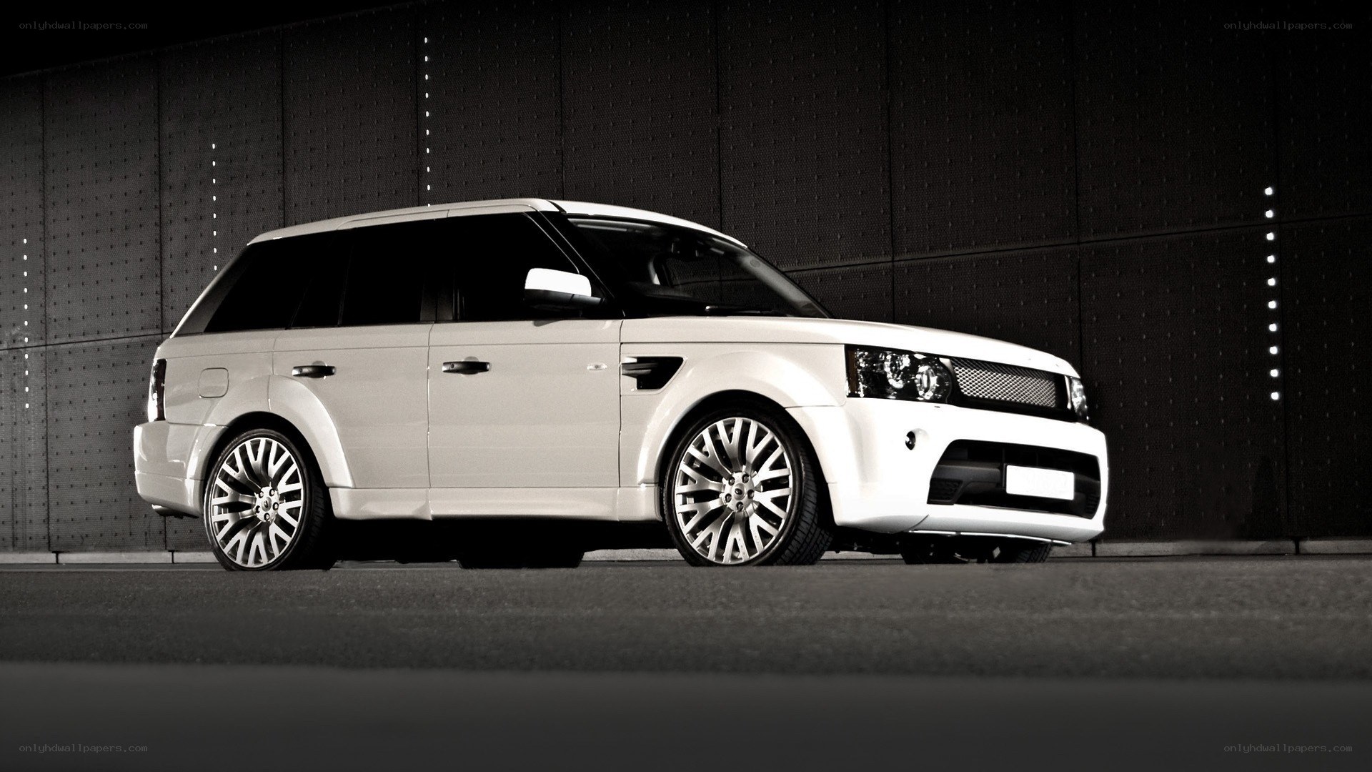 white range rover suv