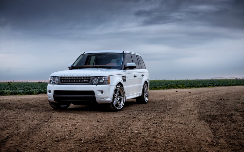 White Range Rover Suv — Dramatic, Afternoon, Photograph, Dirt Road