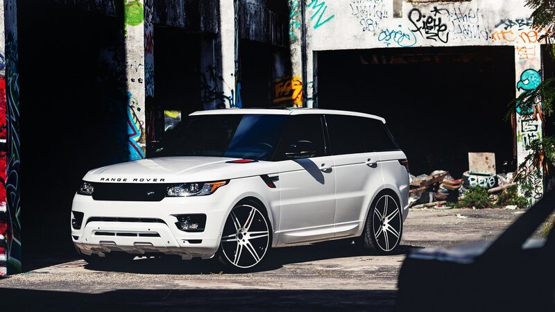 White Range Rover Suv — Dramatic, Afternoon, Photograph, Graffiti