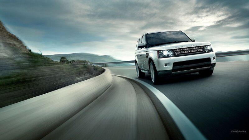 White Range Rover Suv — Gray