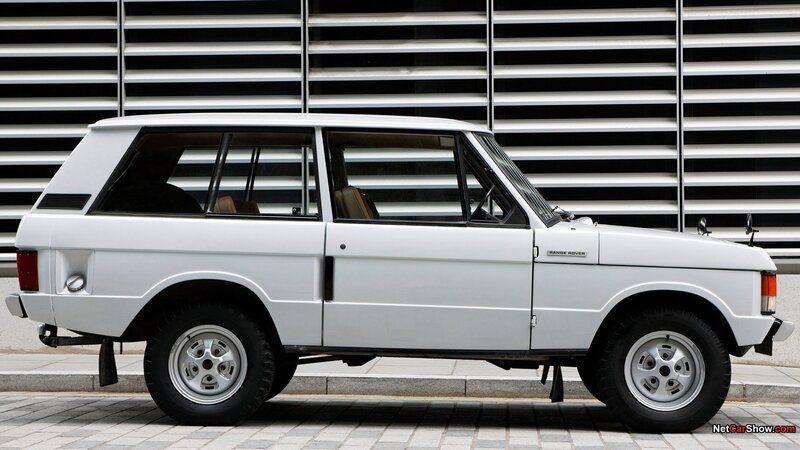 White Range Rover Suv — Neutral, Photograph, Car, Building, Sidewalk