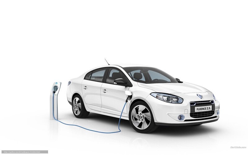 White Renault Fluence Z.E. charging