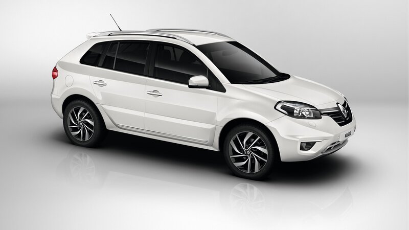 White Renault Kaptur