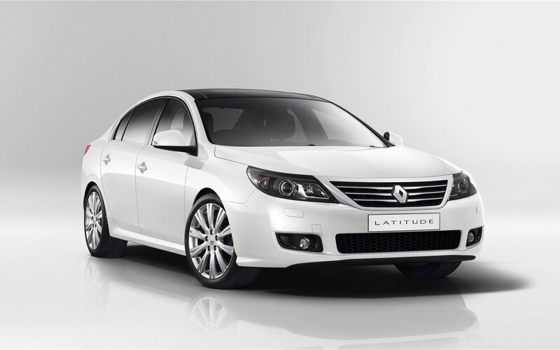 White Renault Latitude sedan
