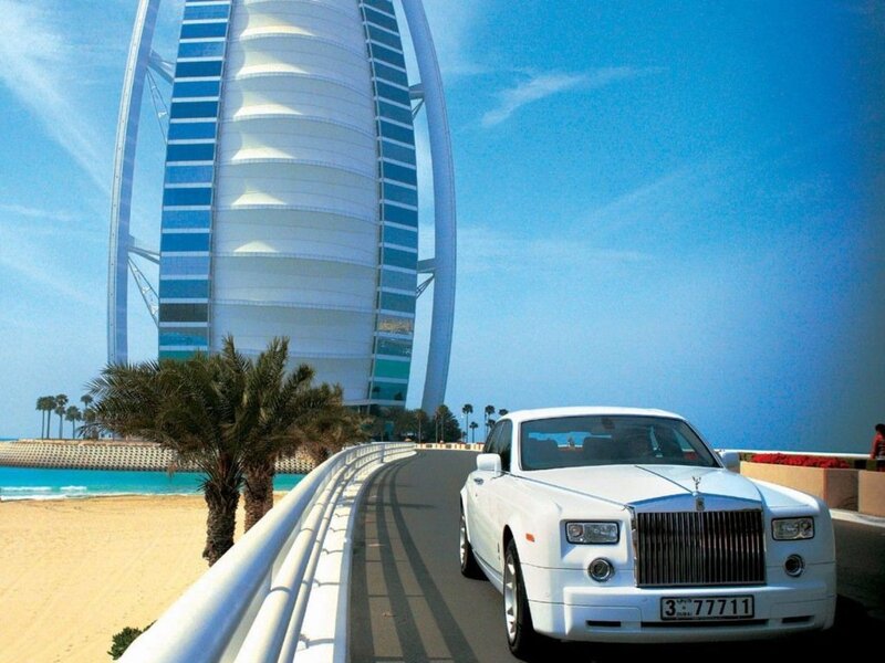 White Rolls-Royce at Burj Al Arab