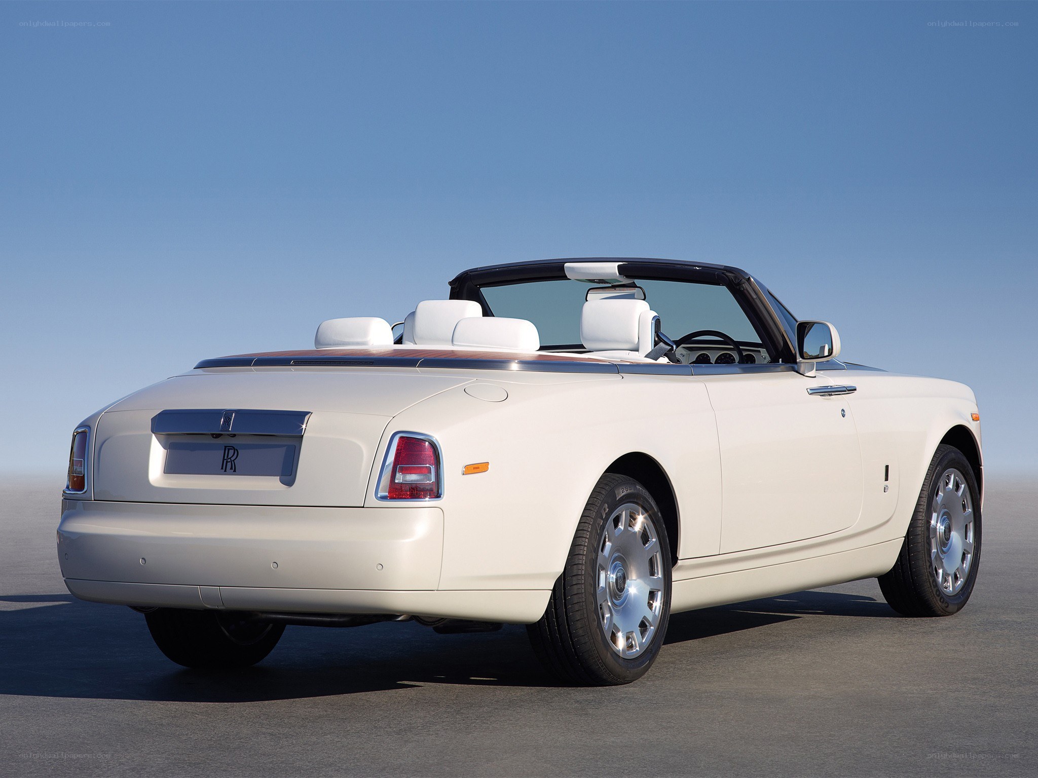 White Rolls-Royce convertible
