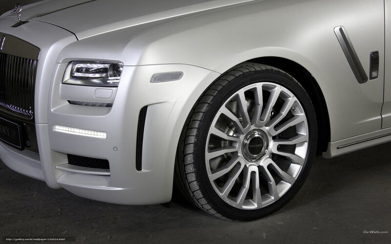White Rolls-Royce front wheel