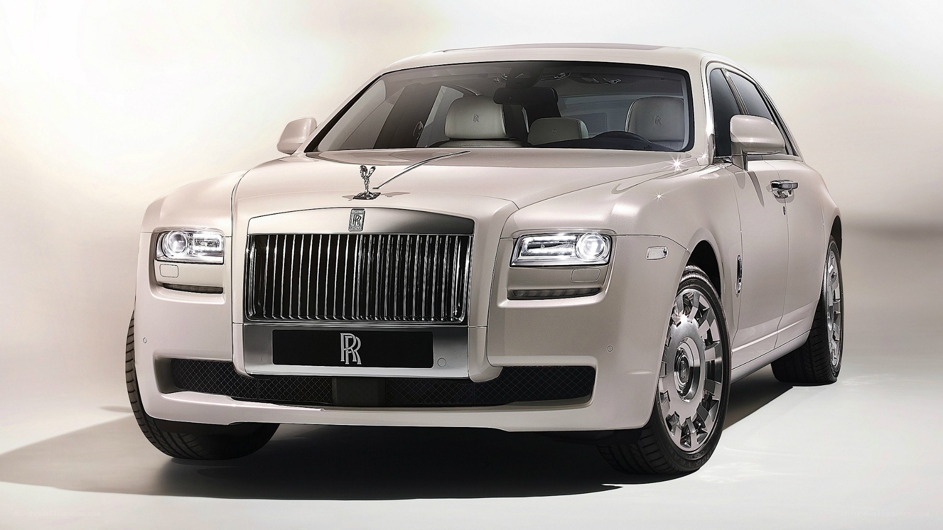 White Rolls-Royce luxury car