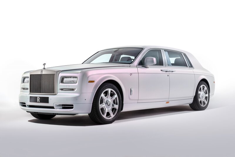 White Rolls-royce Phantom — Neutral