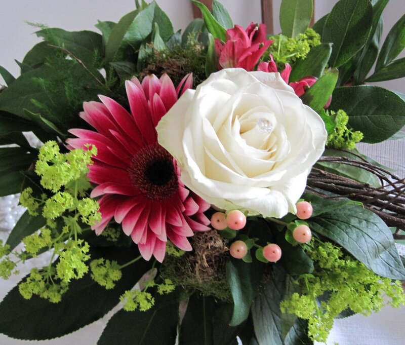 White Rose and Gerbera