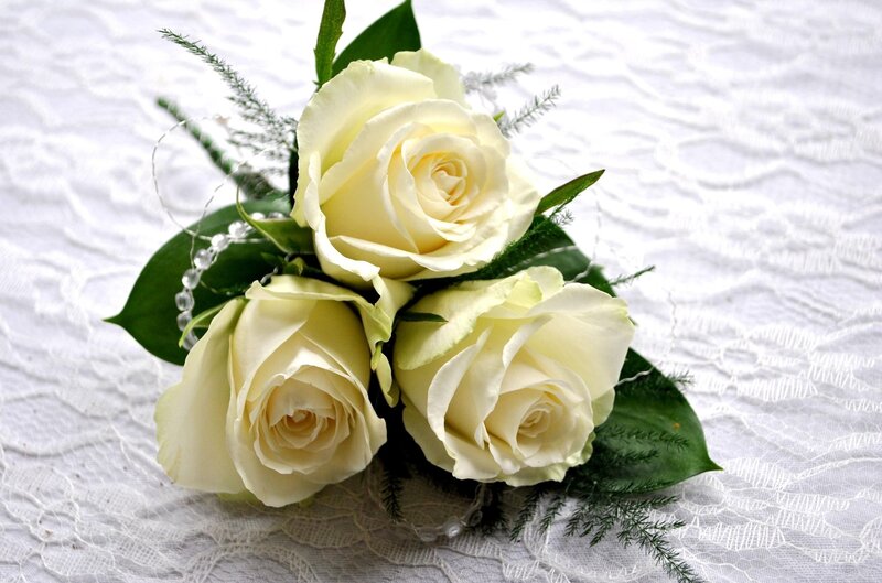white rose bouquet