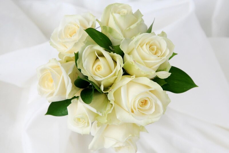 white rose bouquet