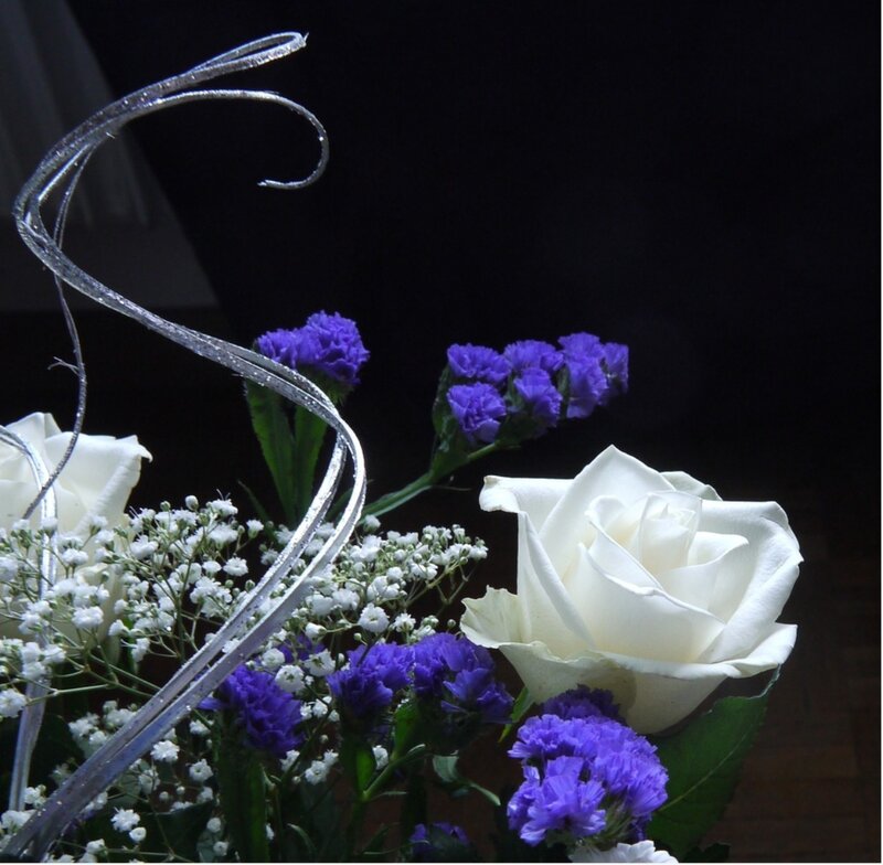 White Rose Bouquet — Dramatic