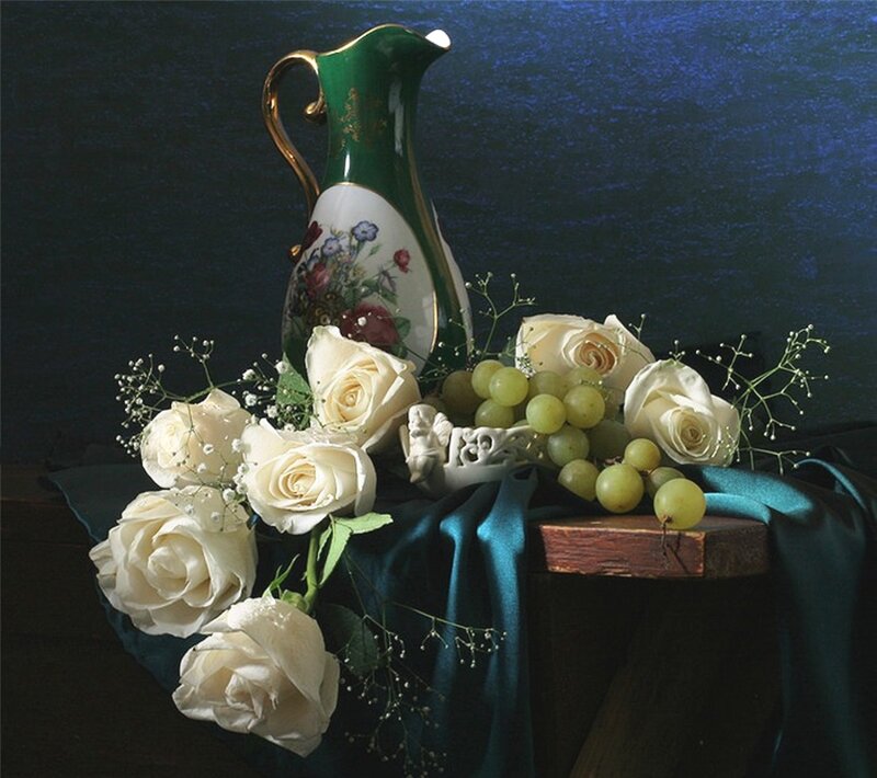 White Roses and Grapes — Blue, Dramatic