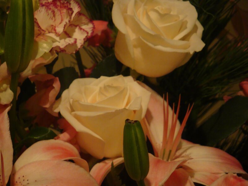 White Roses and Lilies — Calm