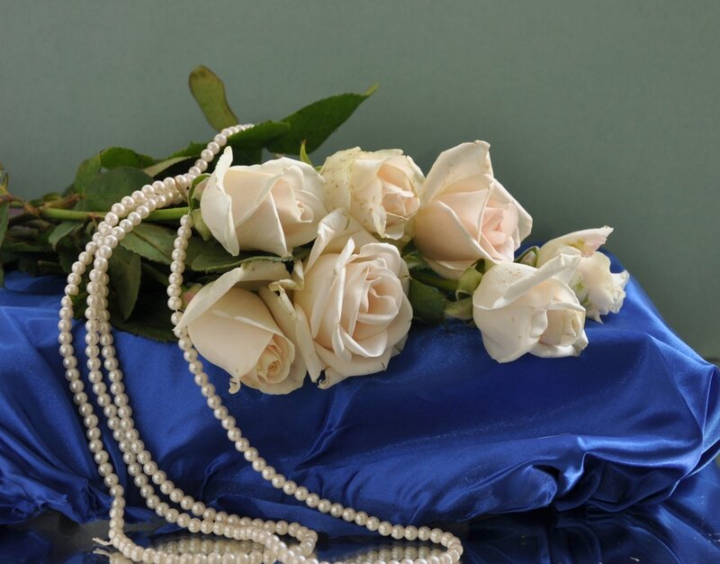 White Roses and Pearls