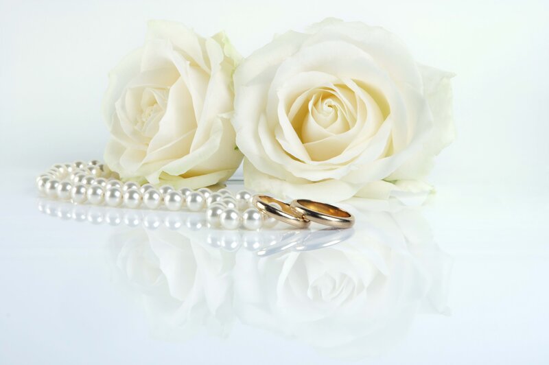 White Roses and Wedding Rings — Serene