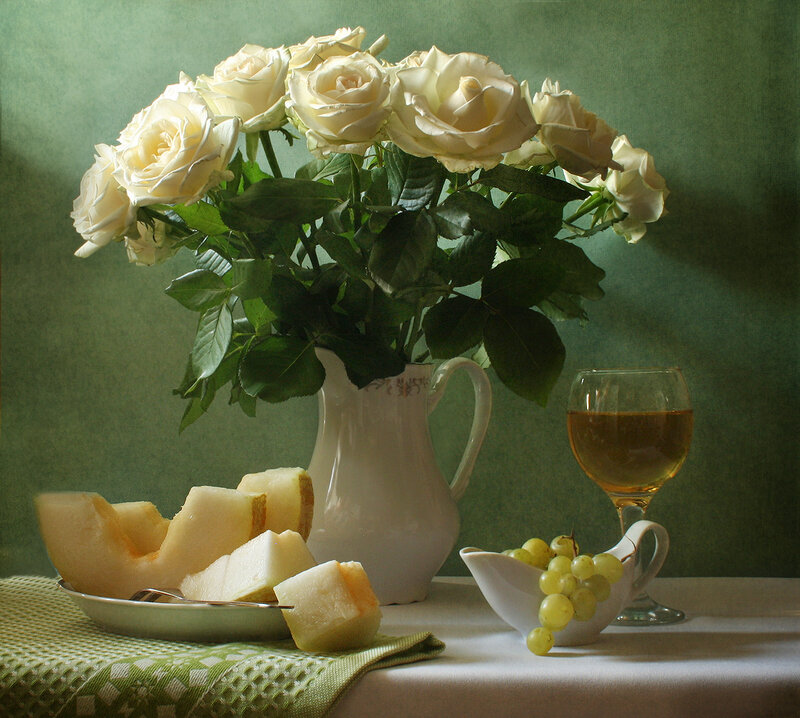 White Roses in a Pitcher — Green