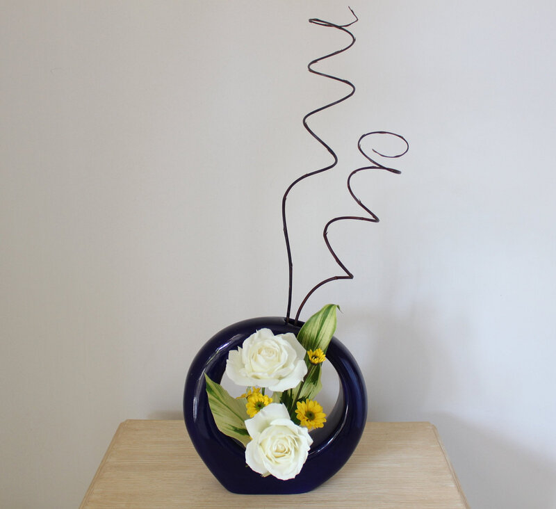 White Roses in Blue Vase — Calm