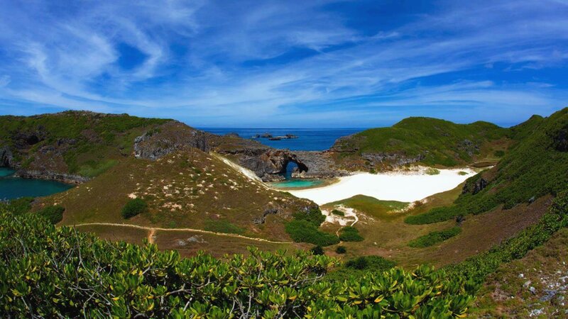 White Sand Beach Cove — Blue