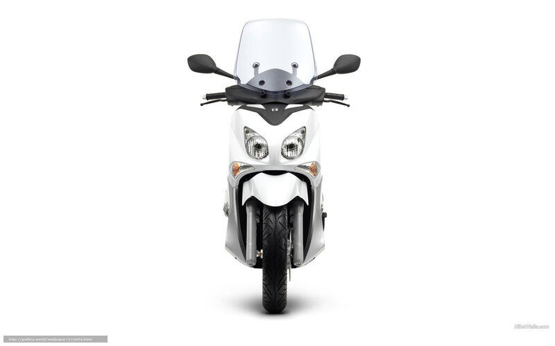 White Scooter Front View — Neutral