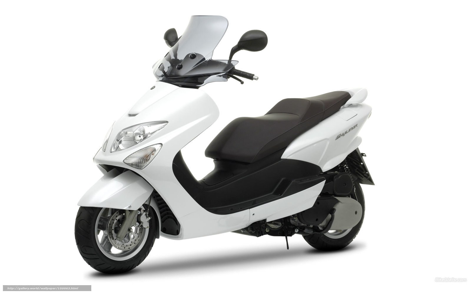 white scooter with black seat