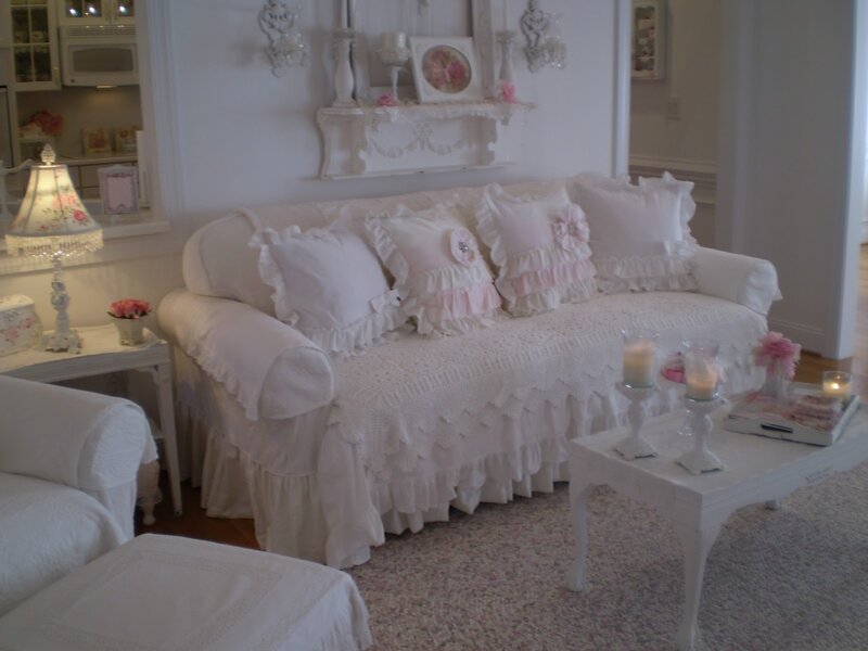 White Sofa in Living Room — Cozy