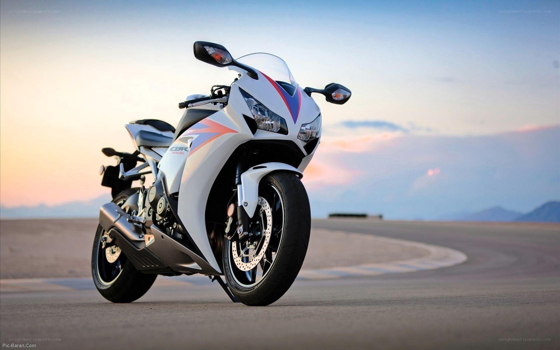 White sport motorcycle on track