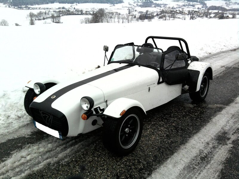 White Sports Car — Cold, Winter, Photograph, Snow, Road